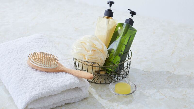 Phòng ngừa nấm da đầu tái phát cần kết hợp vệ sinh cá nhân, làm sạch vật dụng và tránh để da đầu ẩm lâu. 
